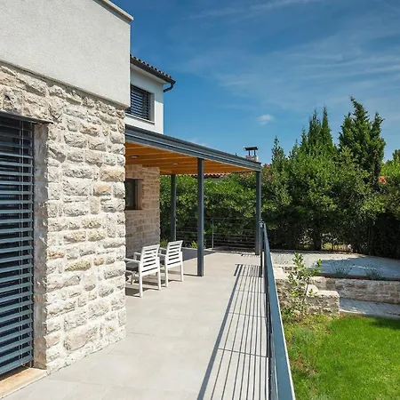 Stella Mare Ferienhaus Premantura