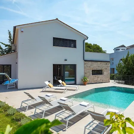 Stella Mare Ferienhaus *